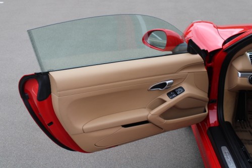 2016 Porsche Cayman Black Edition - Photo 9