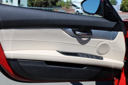 2016 BMW Z4 sDrive28i - Photo 8